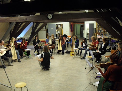 Muziekworkshop met Niek, foto aangeleverd door Folkbal Nijmegen