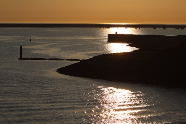Zonsondergang vanaf de boot Dover-Duinkerke, foto Honza Bartošek
